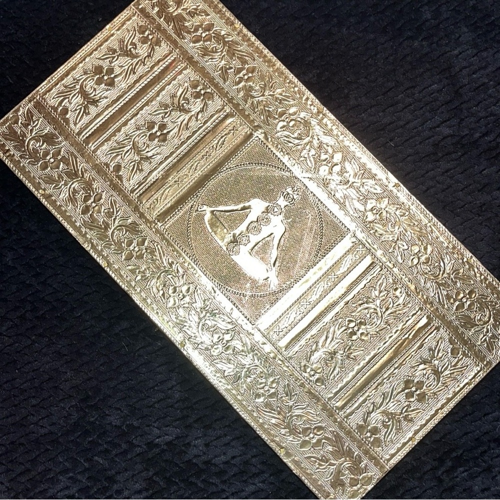 🌟NWT: Gold Chakra Jewelry Box - Picture 2 of 9